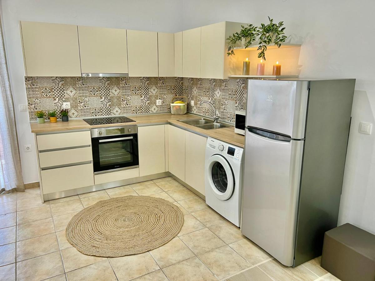 Cute & Sweet Home Archangelos  Exterior photo