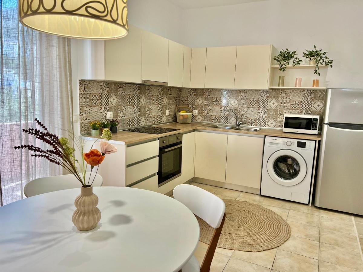 Cute & Sweet Home Archangelos  Exterior photo